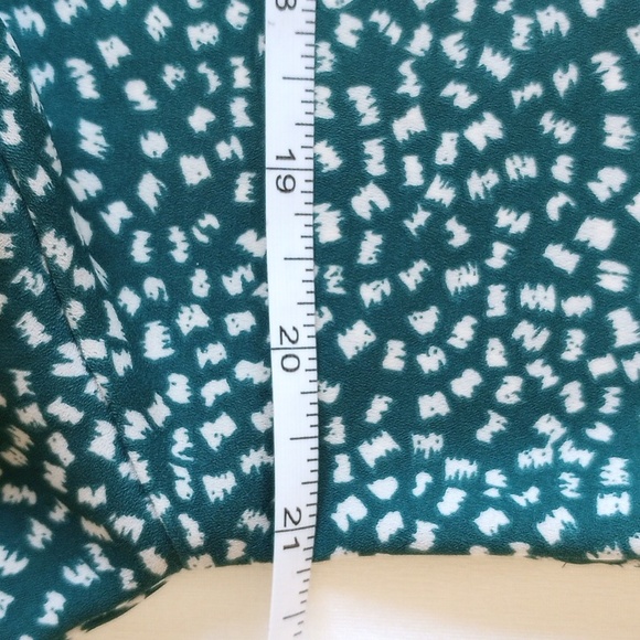 NWOT West Kei Casiya Peasant Blouse M Green White Print 50off3 - Picture 5 of 5